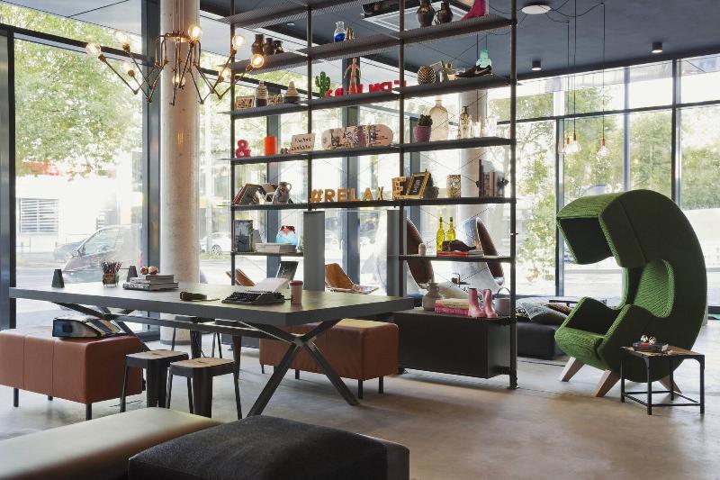 فندق Moxy Frankfurt East