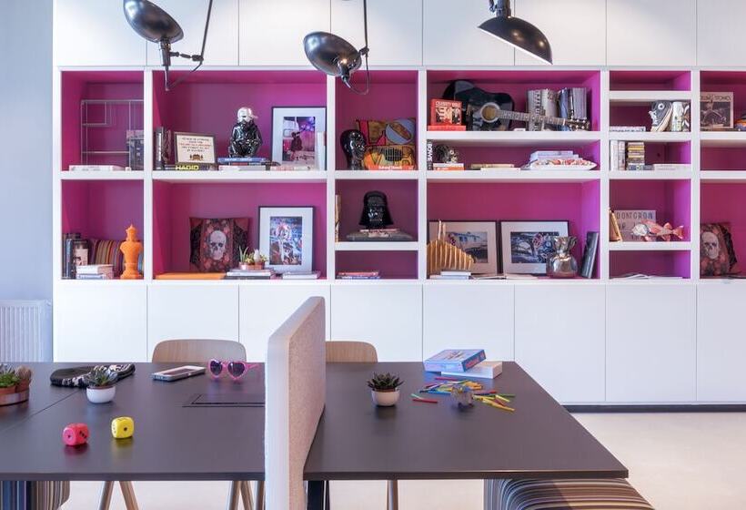 בית מלון כפרי X