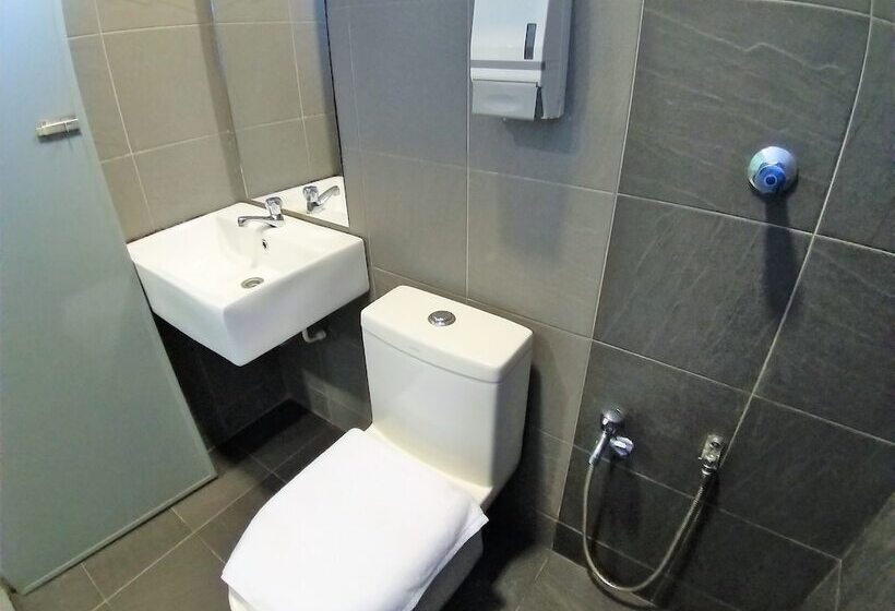 בית מלון כפרי Nur Temerloh