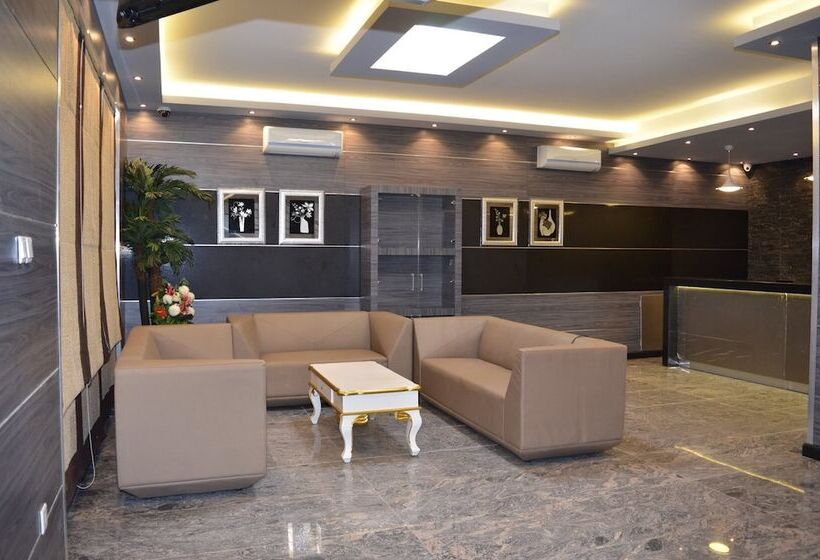 בית מלון כפרי Pacific