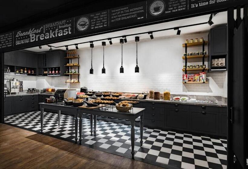 Pentahotel Hong Kong, Tuen Mun