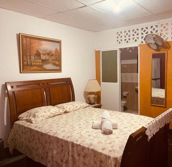 هتل Posada Nativa Trinsan Centro