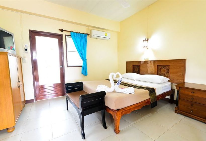 Отель Sananwan Beach B&b