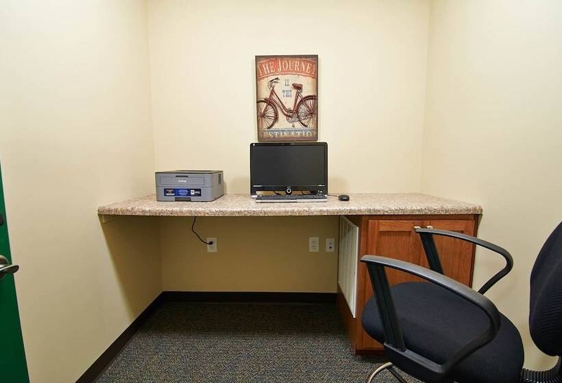 Отель Risewell Kitchen Suites Pleasanton