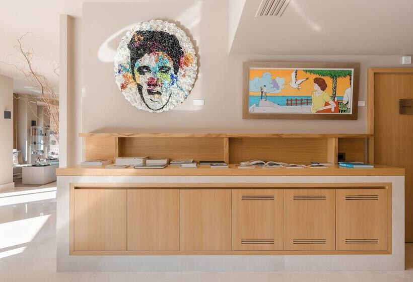 בית מלון כפרי Somewhere Vouliagmeni