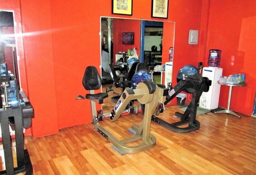 Hotel Stonestown Suites