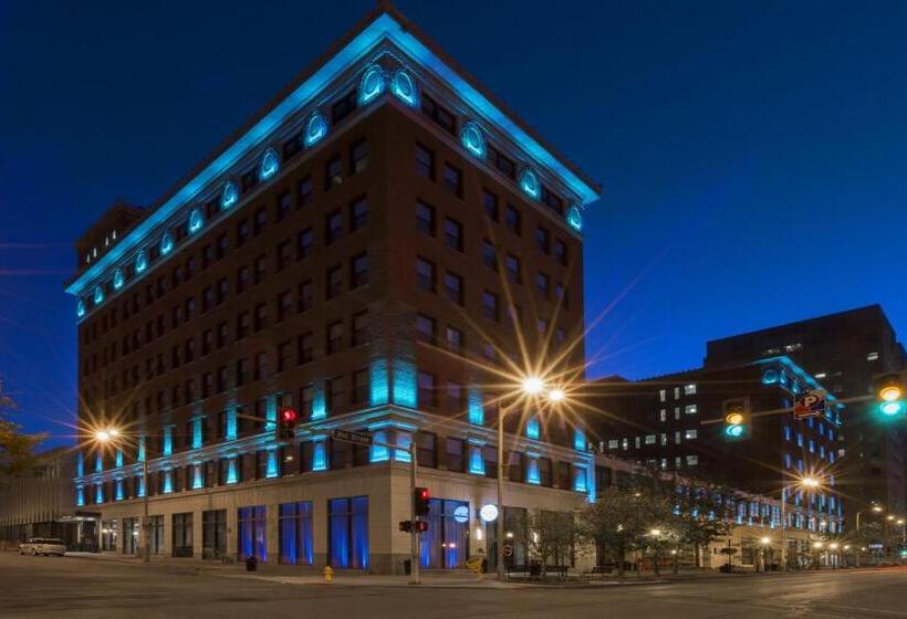 호텔 The Current Iowa, Autograph Collection