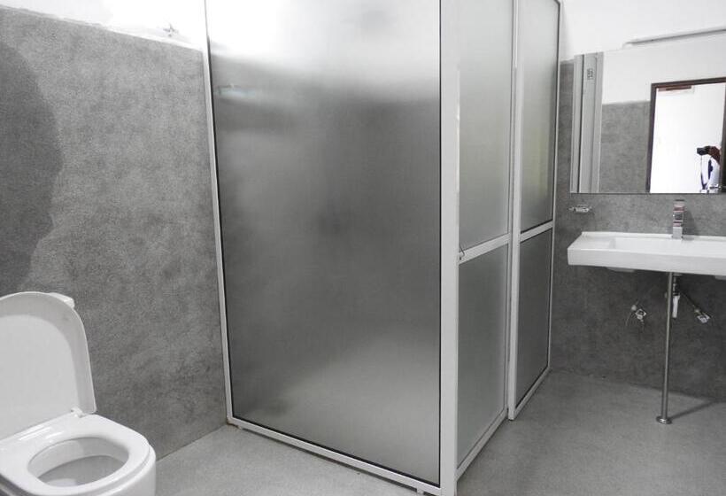 Отель The Grand Yala