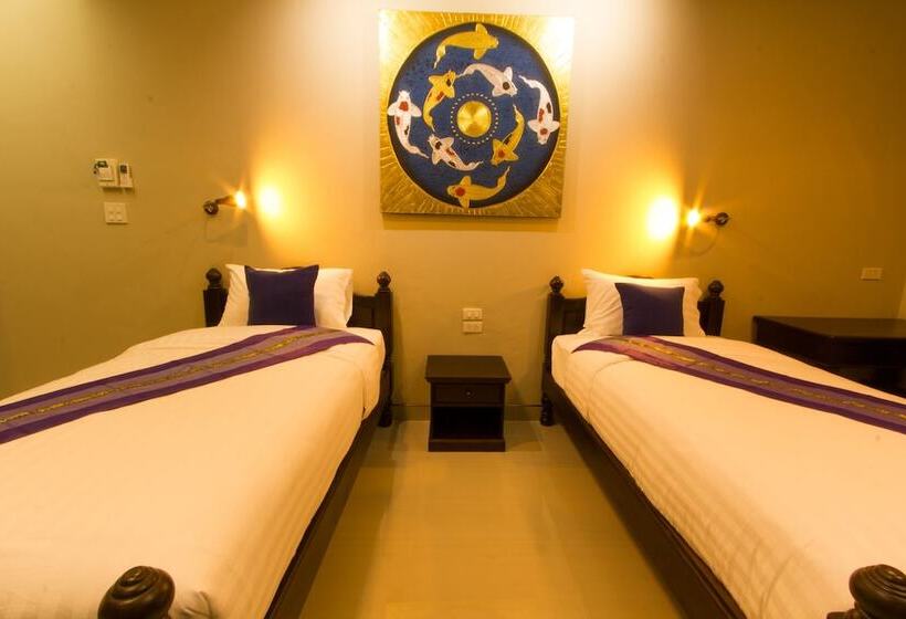 Отель The Rise Resort