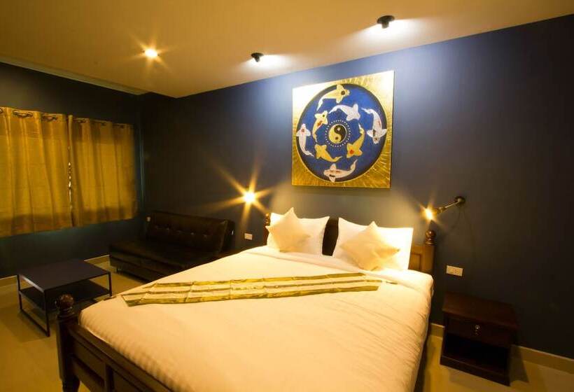 Отель The Rise Resort