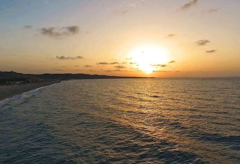 Отель Villaggio Dei Pini