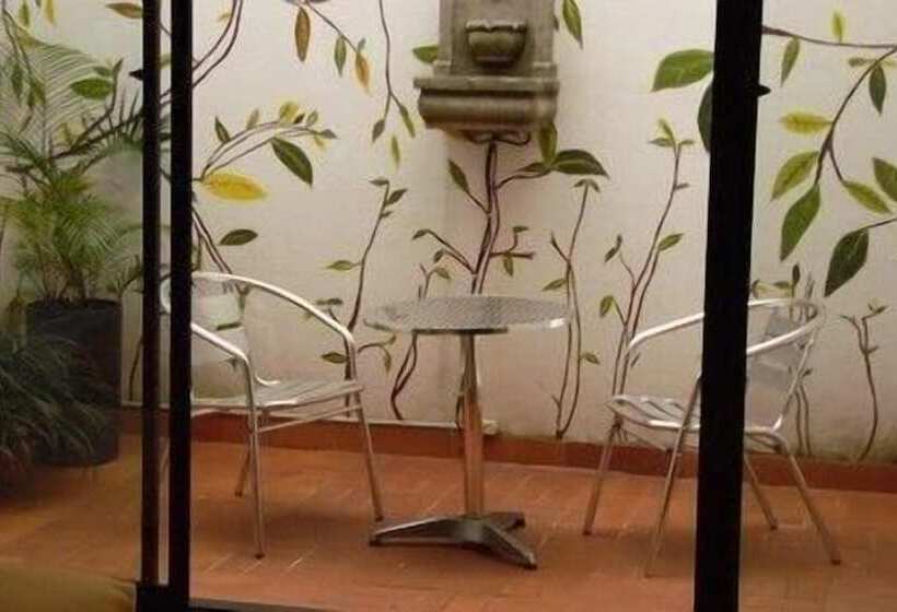 בית מלון כפרי Zandu