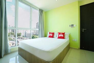 Fotos del hotel Zen Rooms Evergreen Residence:  20