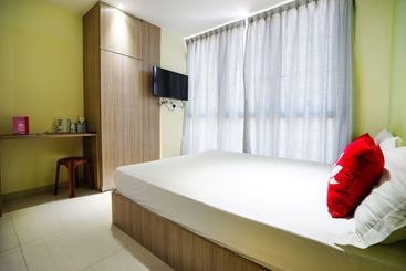 Fotos del hotel Zen Rooms Evergreen Residence:  32