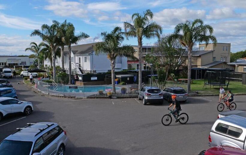 모텔 Aura Accommodation