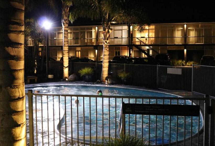 모텔 Aura Accommodation