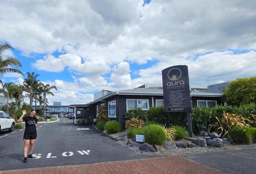 모텔 Aura Accommodation