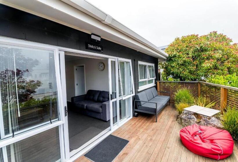 모텔 Aura Accommodation