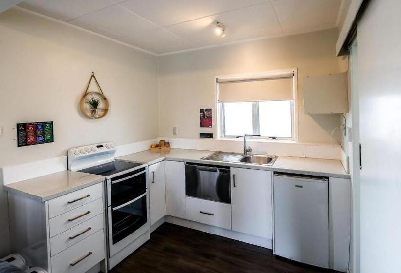 모텔 Aura Accommodation