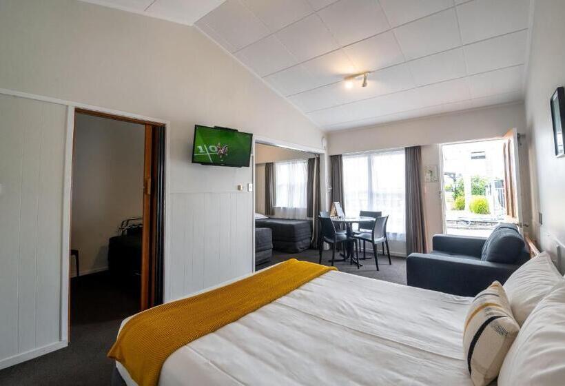 모텔 Aura Accommodation