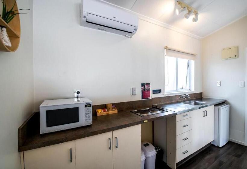 모텔 Aura Accommodation