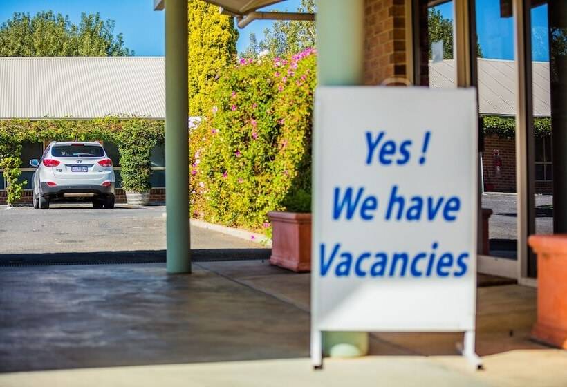 مُتل Country Roads Motor Inn Naracoorte