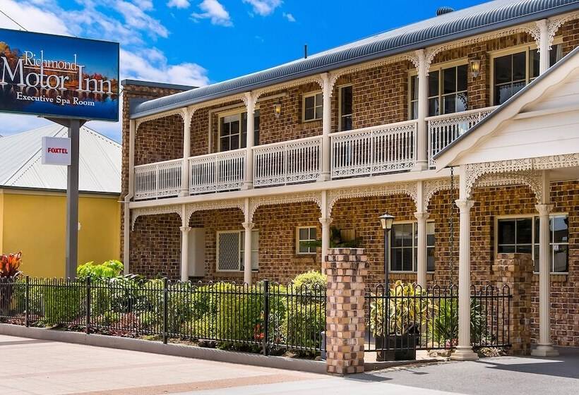 فندق على الطريق Richmond Motor Inn
