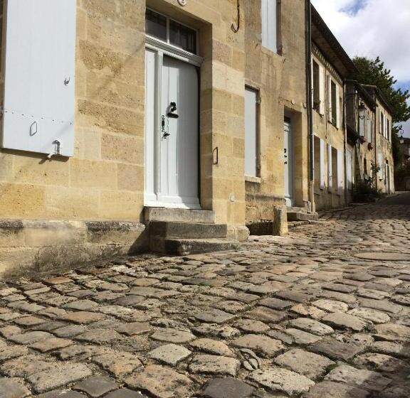 پانسیون La Maison Colline