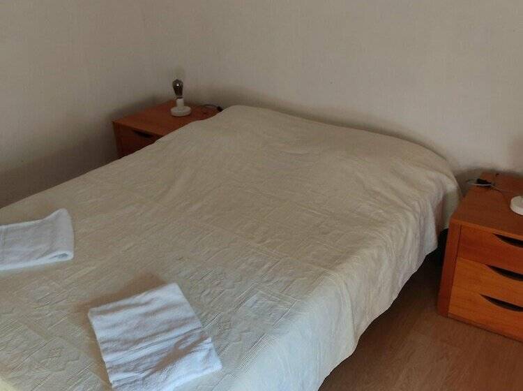 פנסיון La Maison De Verotte