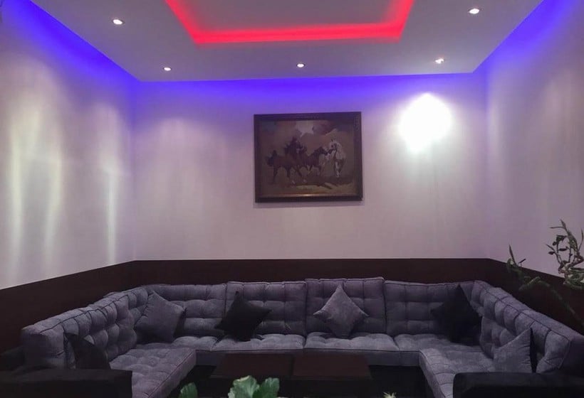 هتل Petra By Night