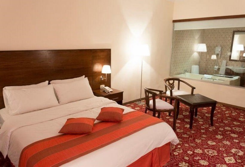 هتل Petra By Night