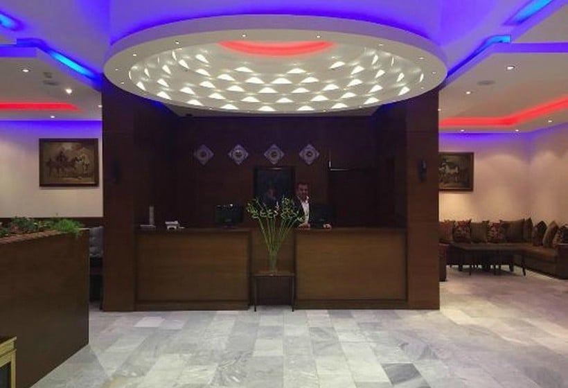 هتل Petra By Night