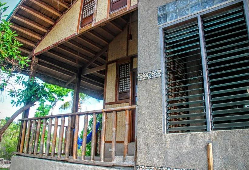 Курорт Palawan Sandcastles