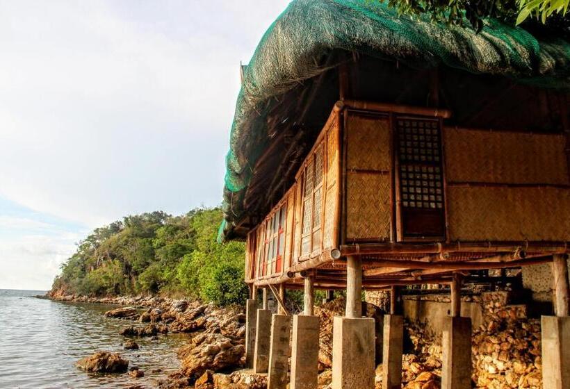 Курорт Palawan Sandcastles