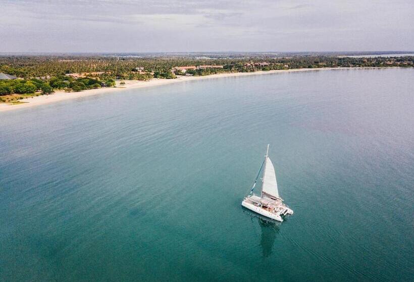 Курорт Uga Bay Pasikuda