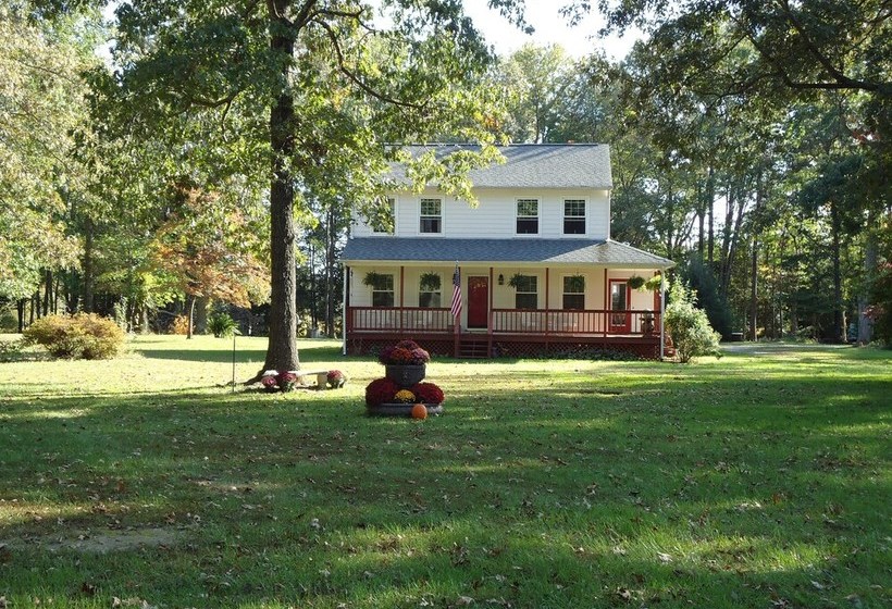Shady Acres Bed And Breakfast