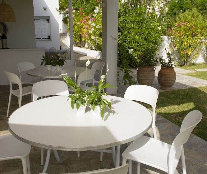 Skiathos Holidays Suites & Villas