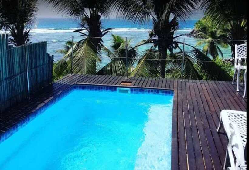 South Point Villas Cerf Island