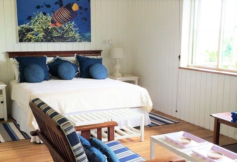 South Point Villas Cerf Island