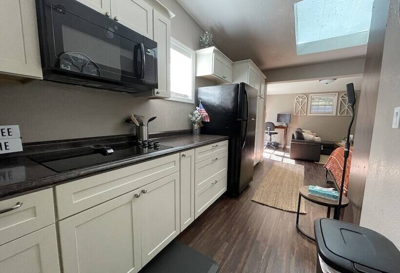 The Olde Mill Inn Bed & Breakfast