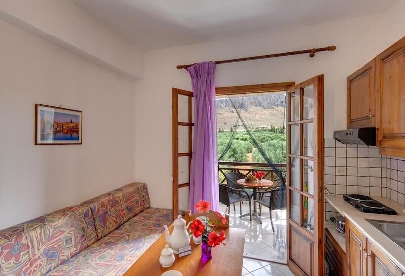 Valentina Apartments