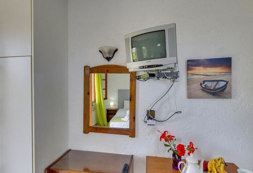 Valentina Apartments