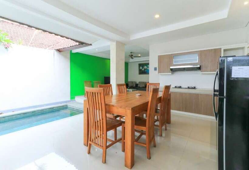 Yuli Bungalows