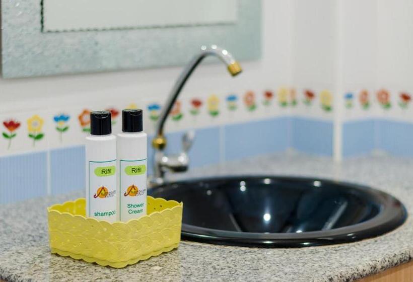 호스텔 Sleep In Lanta Resort