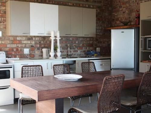 旅馆 Surfari Accommodation And Venue