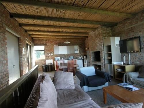 旅馆 Surfari Accommodation And Venue