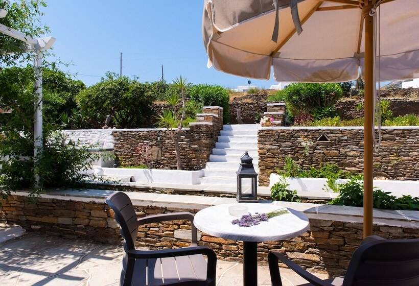 مبيت وإفطار Rooms & Apartments Archontou