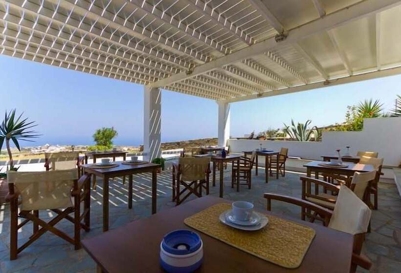 مبيت وإفطار Rooms & Apartments Archontou