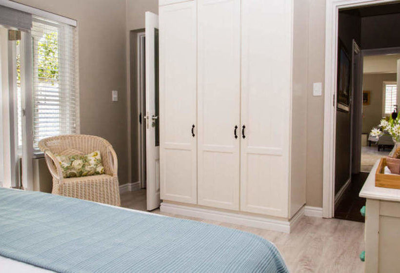 住宿加早餐  The Islander Knysna Guesthouse