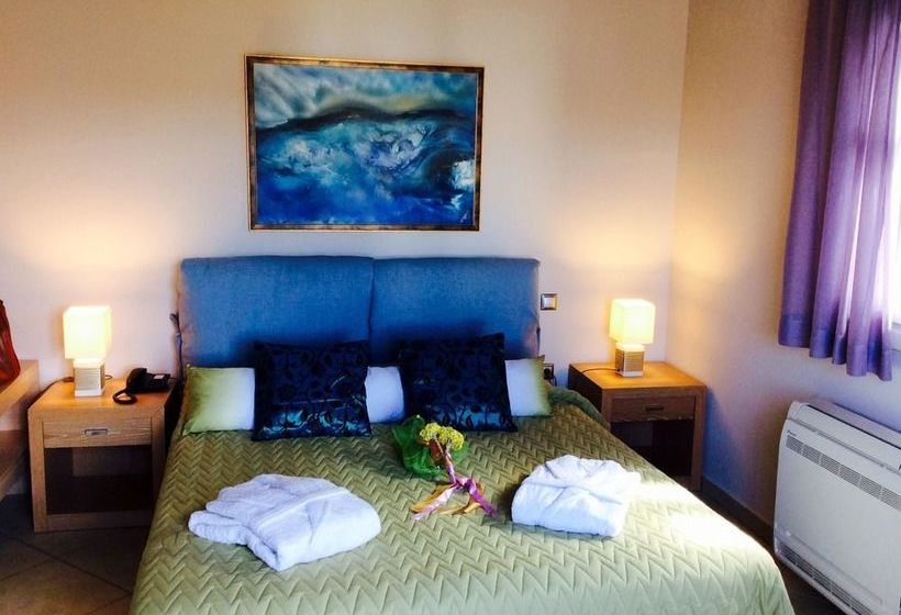 Castri Village   Kythira Quality Resort